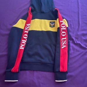 Polo sweater